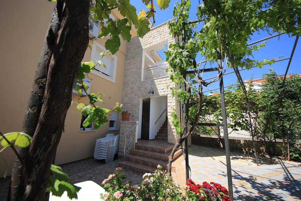 Apartments Superba Brodarica  Exterior foto